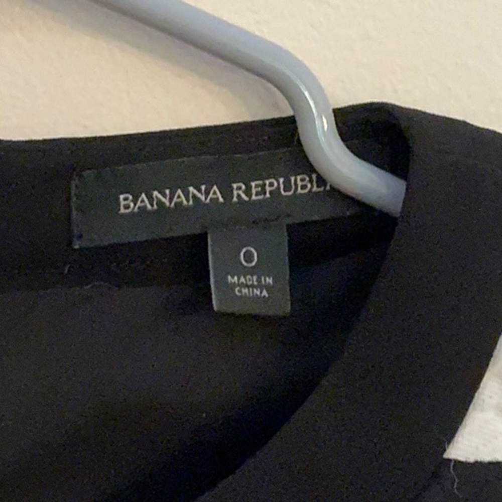 Bell Shaped dress by Banana Republic - Picture 4 of 8
